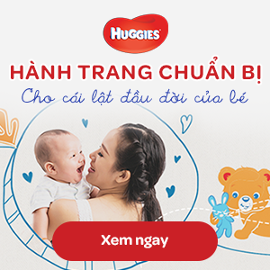 Banner hình vuông hành trang chuẩn bị cho cái lật đầu đời của bé