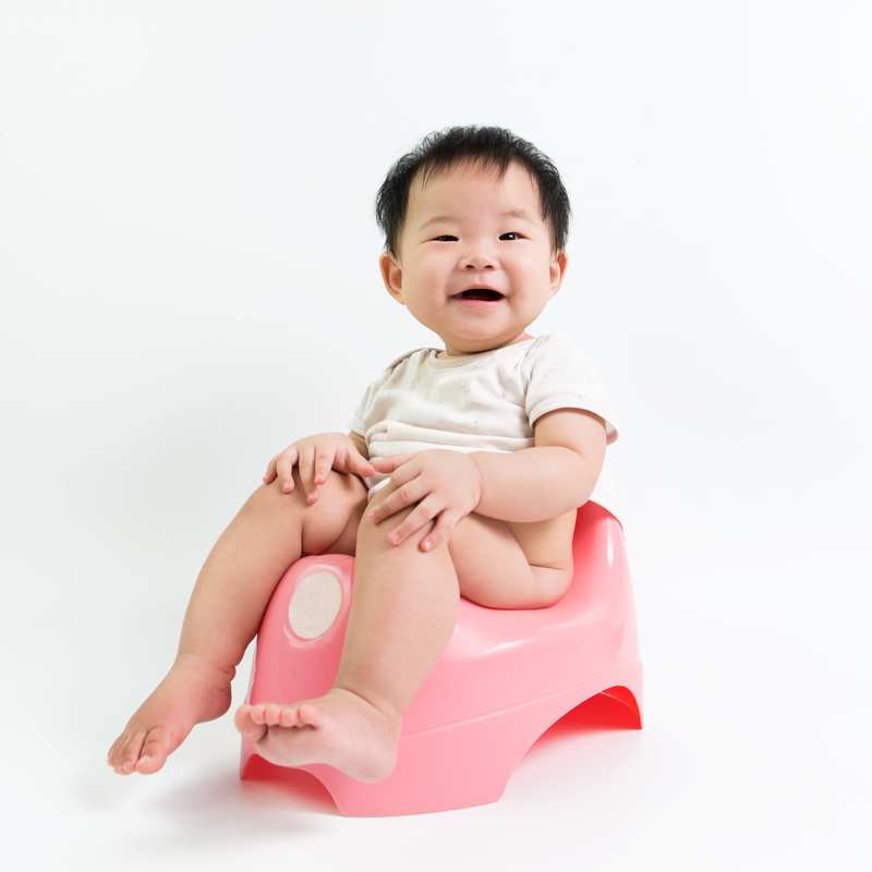 Khi nào nên dậy trẻ đi vệ sinh