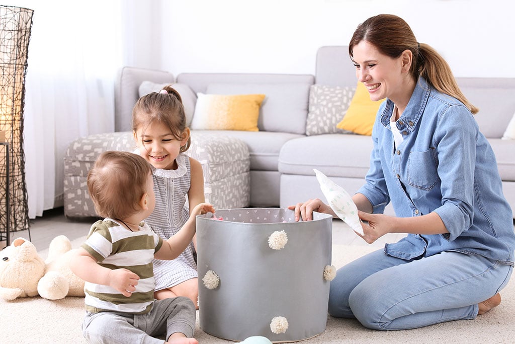 Cách dạy con phụ việc nhà