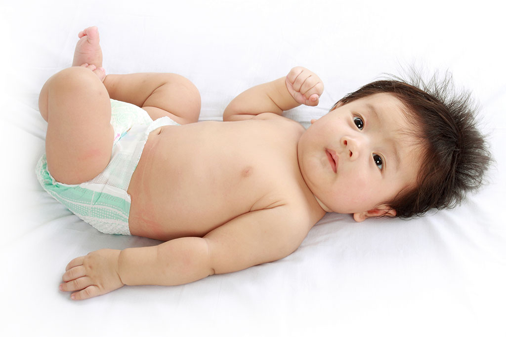 Bỉm/Tã dành cho bé gái và bé ɫrai - HUGGIES® Việt Nam