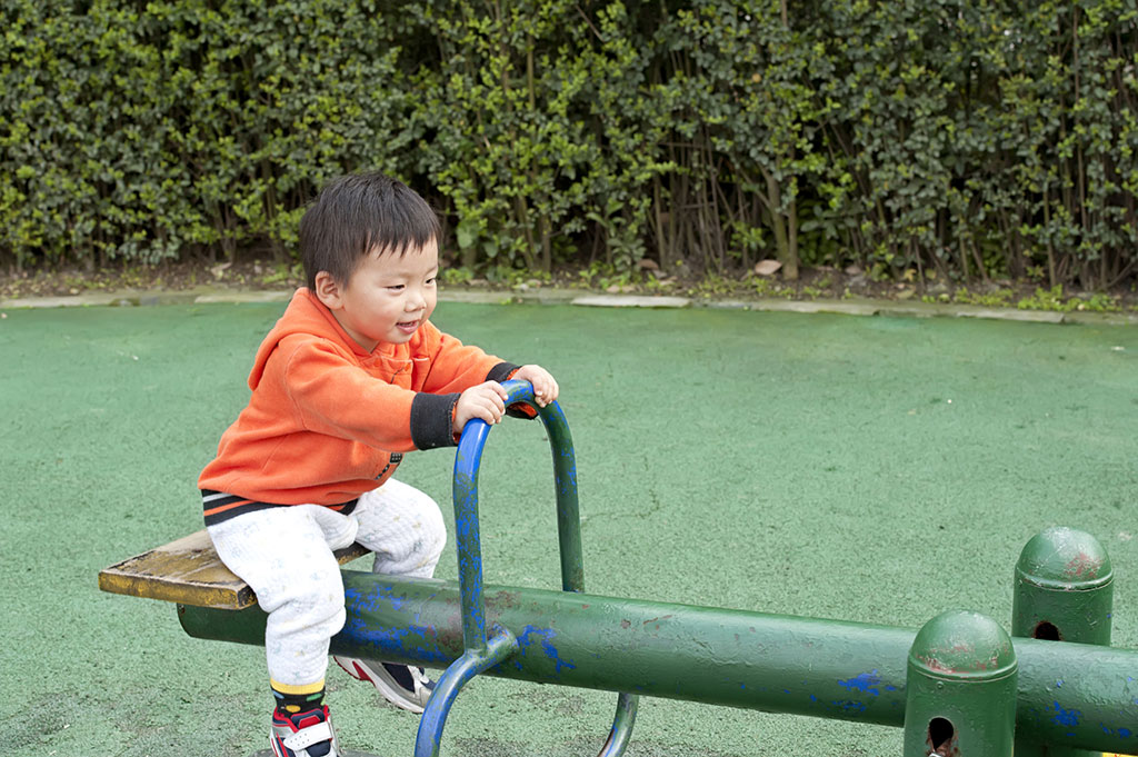 Những quan niệm sai lầm về việc tập cho bé tự đi vệ sinh