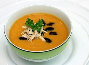 Món ăn cho bé: Súp bí đậu đỏ