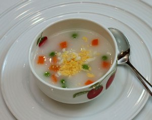 Súp trứng cút đậu Hà Lan| Súp trứng cút đậu Hà Lan|