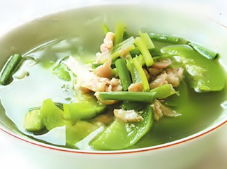 Món ăn cho bé: Canh mướp-gan gà