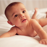 chăm sóc bé sơ sinh bị bệnh chàm Eczema