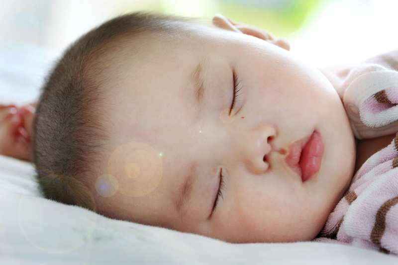 cách tập cho trẻ sơ sinh ngủ ngon sâu giấc