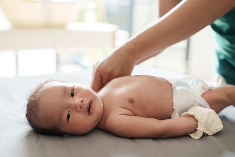 Khi nào mẹ nên đổi size bỉm (tã) cho bé
