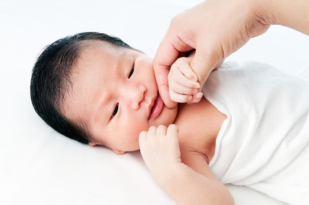 Gợi ý cách hạ sốt cho trẻ sơ sinh nhanh, ba mẹ có thể áp dụng tại nhà