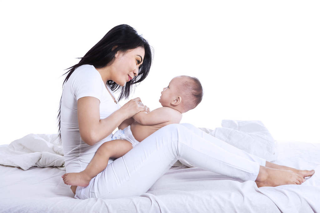 Phát Triển Của Bé Qua Từng Tháng