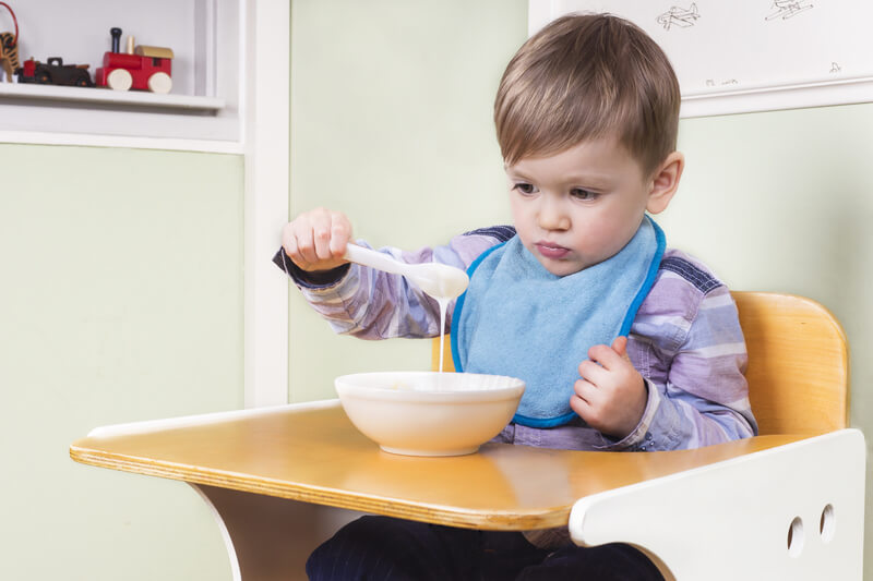 Làm sao khi bé bị ho và sổ mũi