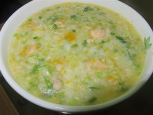 Cháo bột tôm dinh dưỡng cho bé