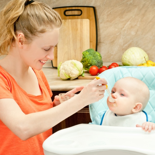 Dinh dưỡng cho trẻ sơ sinh và trẻ nhỏ