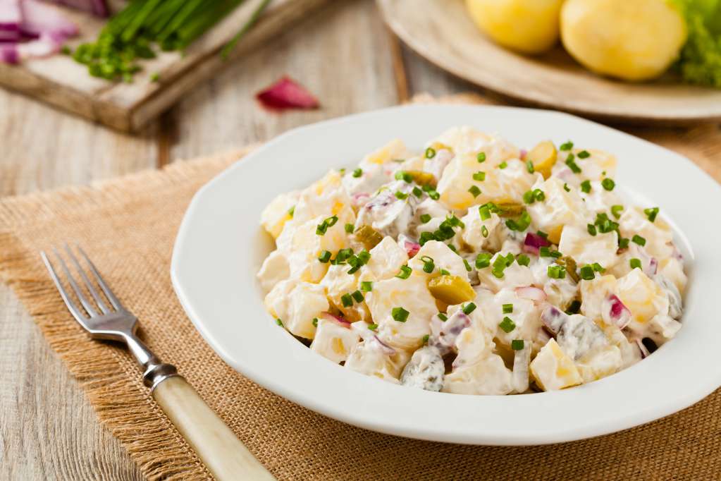 Salad khoai tây