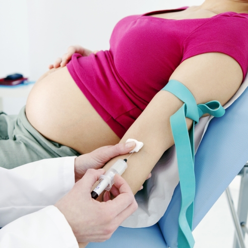 Nhóm máu không tương thích Rhesus (RH), điều gì xảy ra khi mang thai