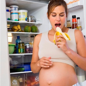 Hãy quan tâm đến chế độ dinh dưỡng khi mang thai