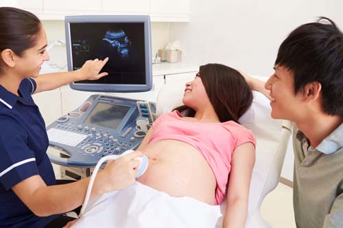 Mang thai tuần bao nhiêu thì khám thai và siêu âm thai lần đầu
