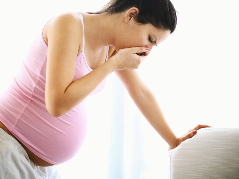 Thèm ăn chua là bầu con trai, thèm ngọt là con gái