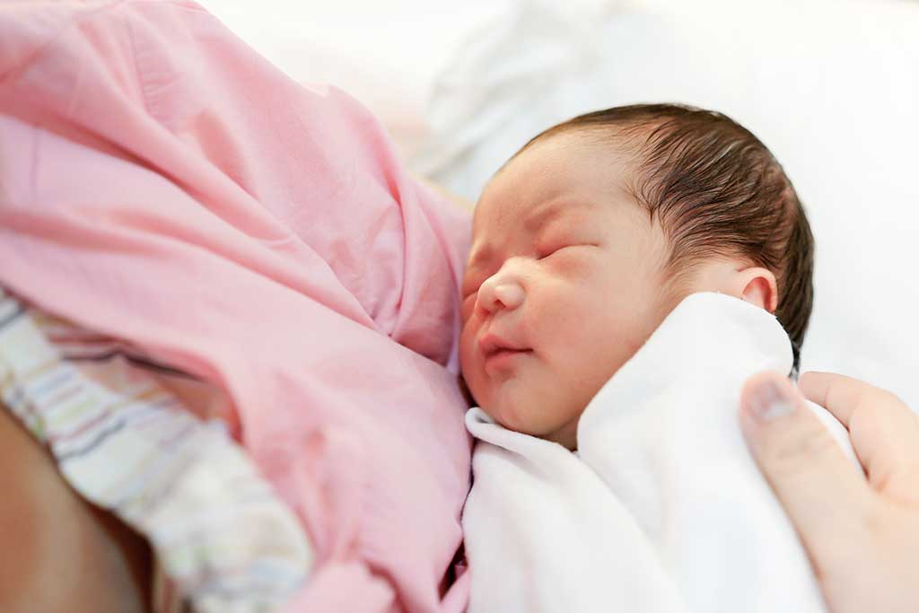 Chăm sóc phụ nữ sau sinh