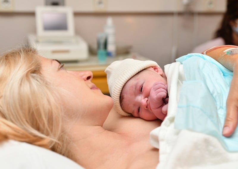 Chăm sóc sau sinh đúng cách giúp mẹ phục hồi sức khỏe nhanh hơn 