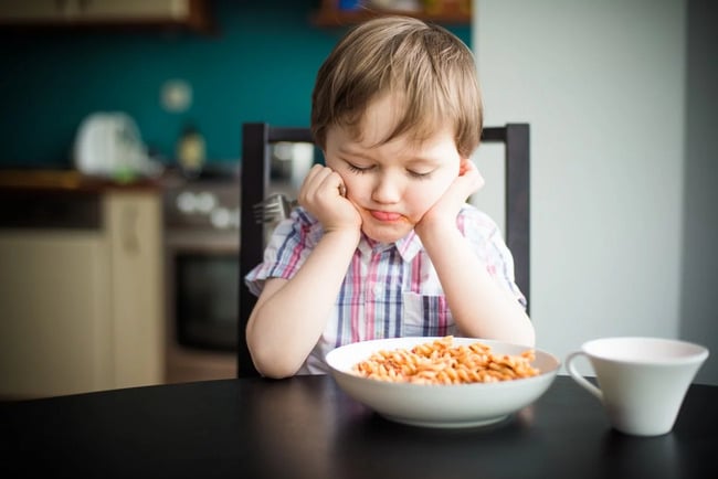 biểu hiện của trẻ bị thiếu kẽm