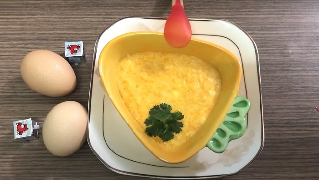 Cháo trứng gà hạt sen