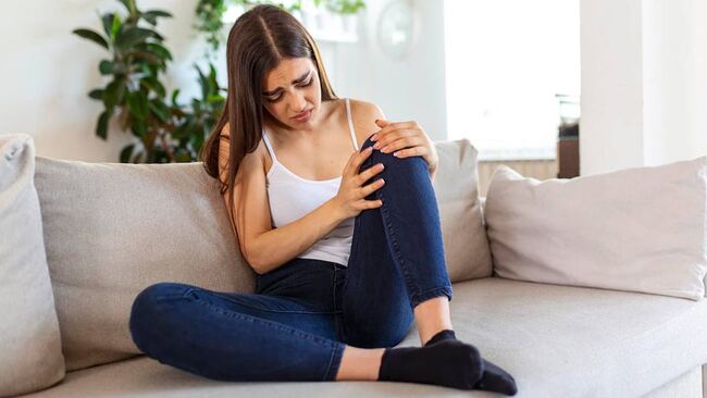 Thiếu canxi khiến phụ nữ bị đau nhức xương khớp