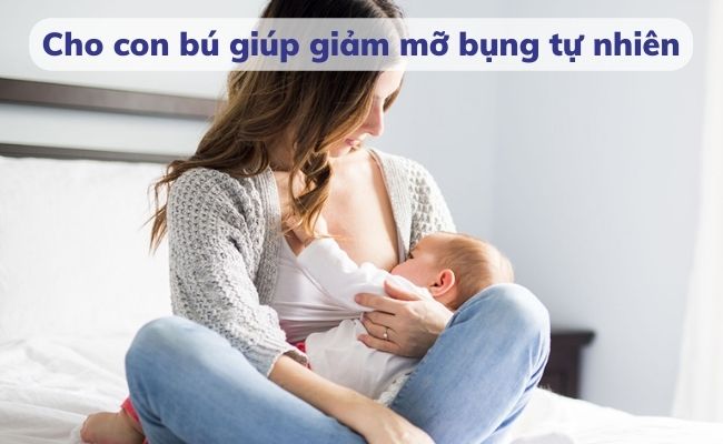 Cho trẻ bú là một cách giảm cân sau sinh
