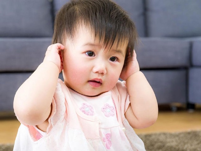 Theo dõi các biểu hiện tiêu hóa ở trẻ trước khi thăm khám dinh dưỡng
