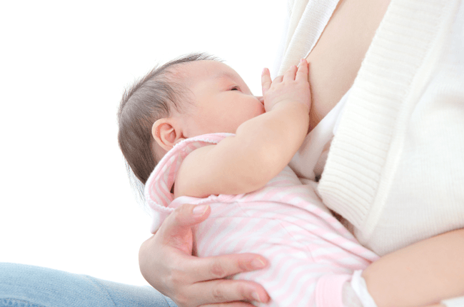 Tầm quan trọng của việc nuôi con bằng sữa mẹ