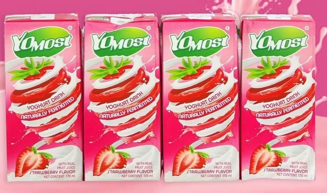 Sữa chua trái cây Yomost