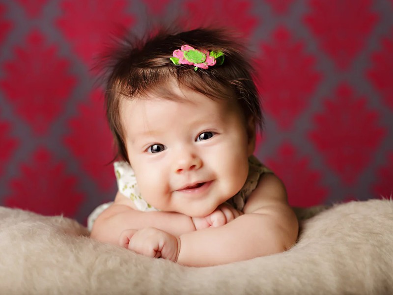 Bố mẹ nên lưu ý vấn đề nào khi đặt tên con gái họ Lê