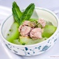 Canh bí nấu giò sống Canh bí nấu giò sống