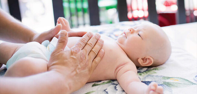 Nhiễm khuẩn đường ruột ở trẻ sơ sinh là bệnh gì?