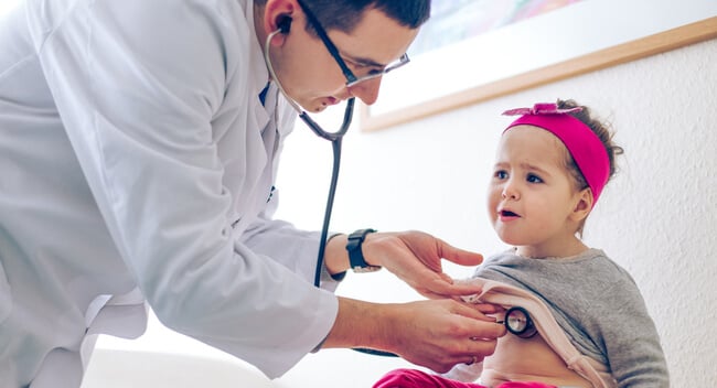  Trẻ bị rối loạn tiêu hóa