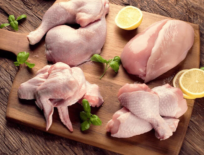 Trẻ bị rối loạn tiêu hóa nên ăn thịt gà