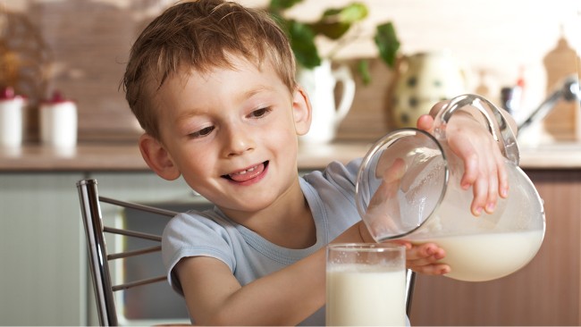 Bổ sung sữa mát có thành phần chất xơ cho trẻ