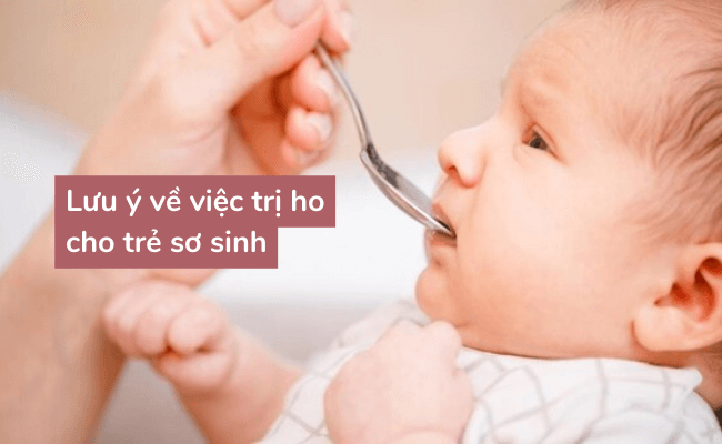 Lưỡi thò ra, da mặt đổi màu,... là những biểu hiện của bệnh ho gà rất nguy hiểm ở trẻ sơ sinh