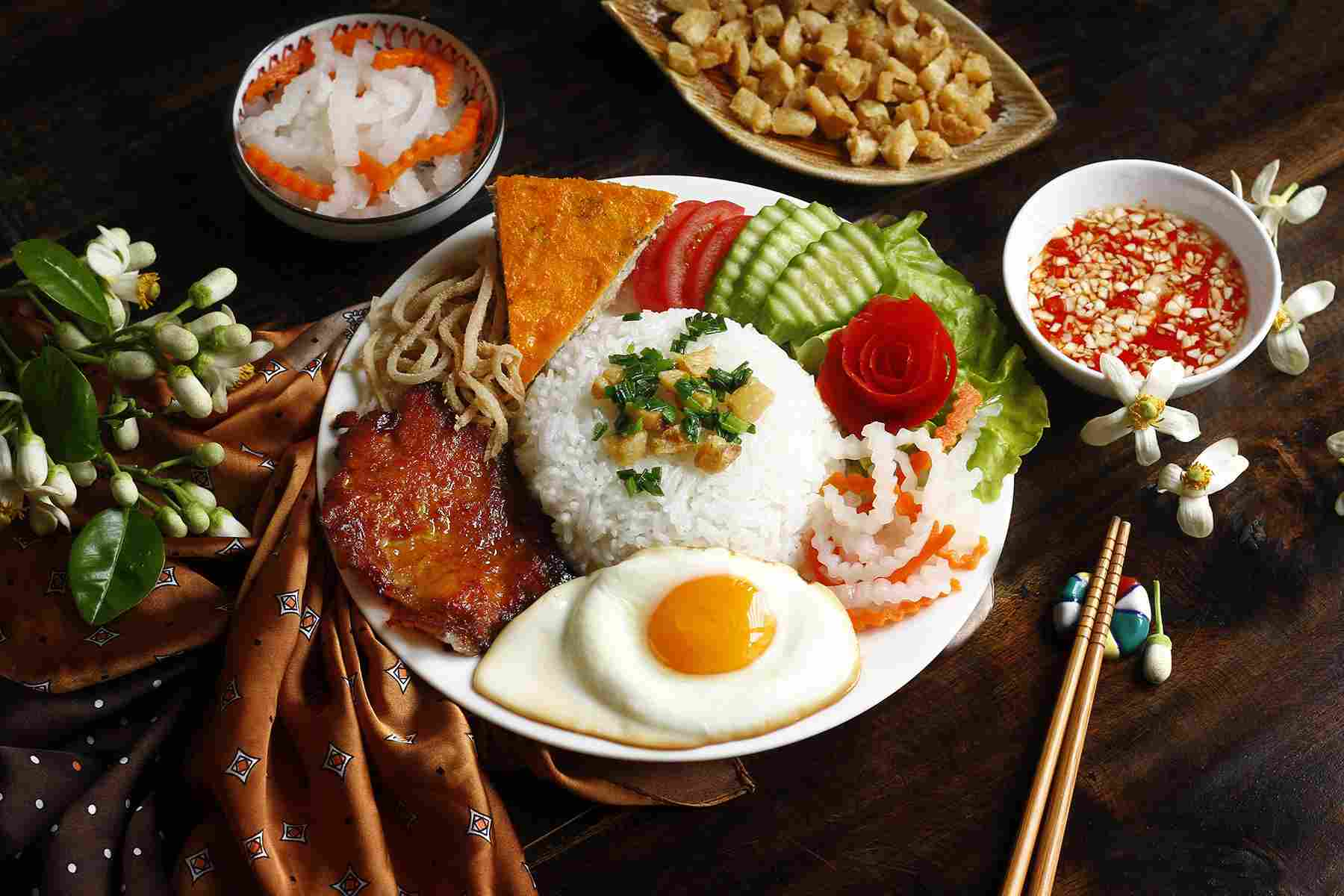 Tự chế biến cơm tấm tại nhà