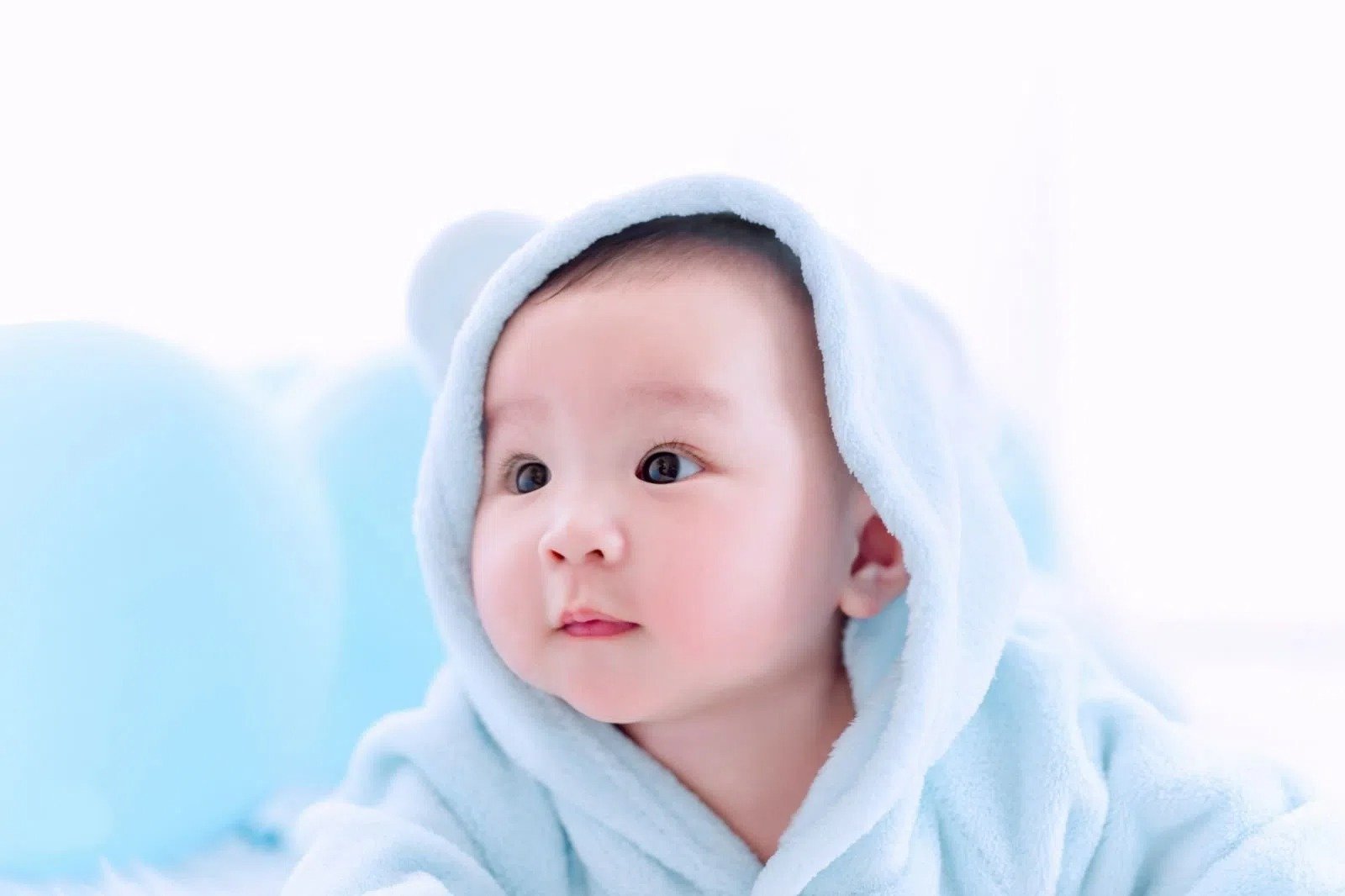 Tên Bé Hợp Tuổi Bố Mẹ - Lựa Chọn May Mắn và Tốt Đẹp Cho Con Yêu